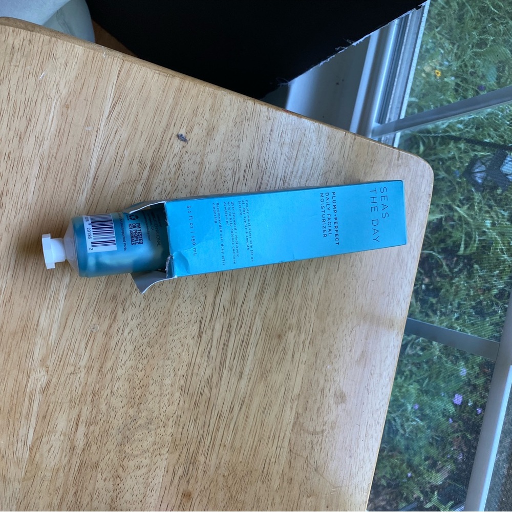 Blue Seas the Day Tube